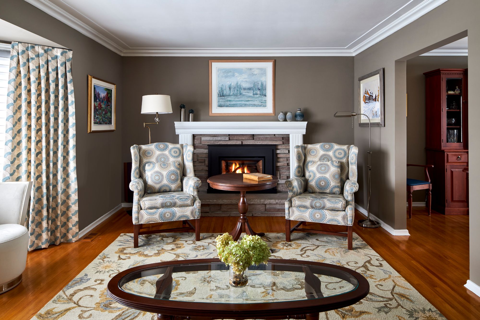 Traditional Living Room Interior Design